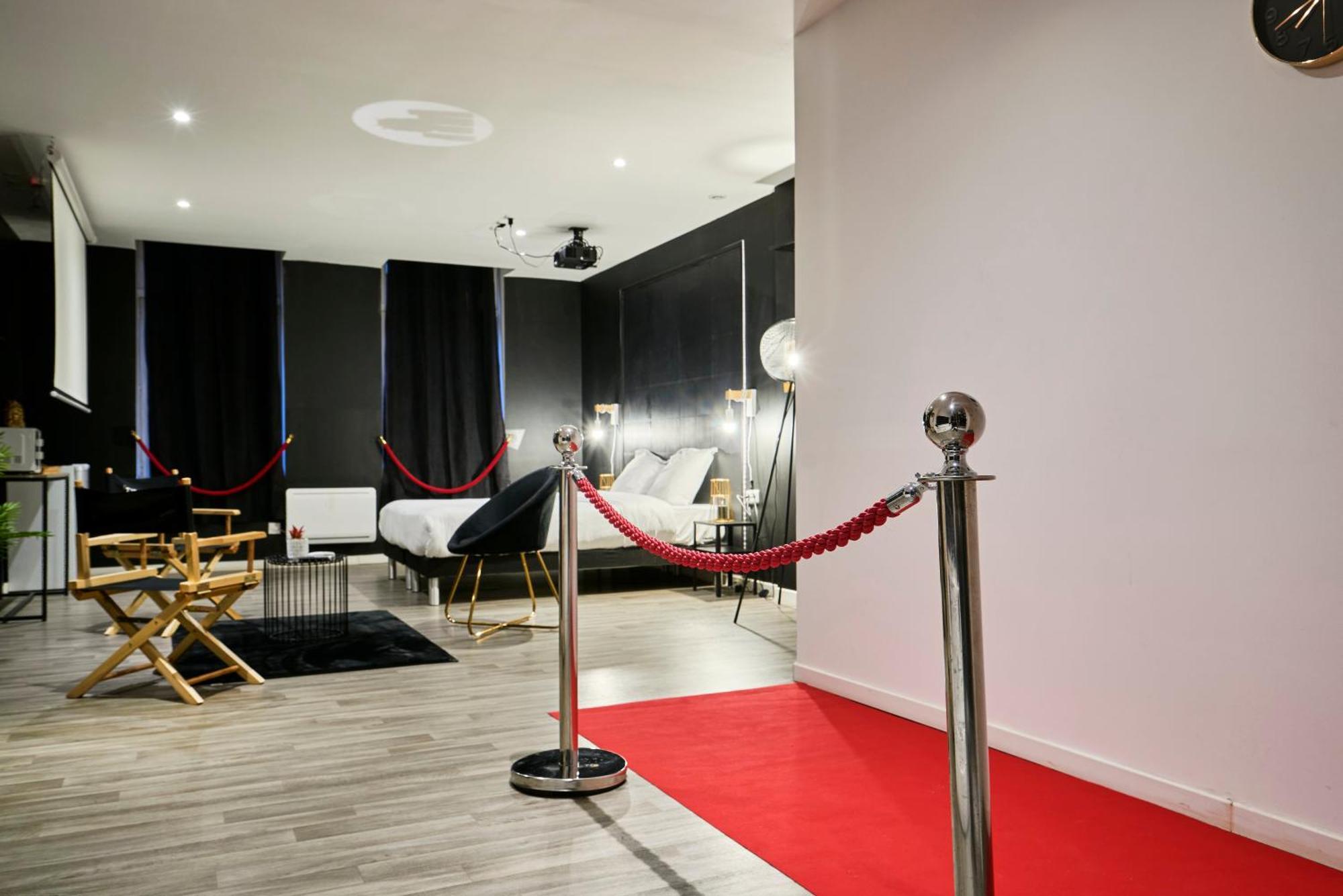 Ng Suitehome - Lille I Roubaix Centre I Grand Place - Balneo - Netflix - Wifi 外观 照片
